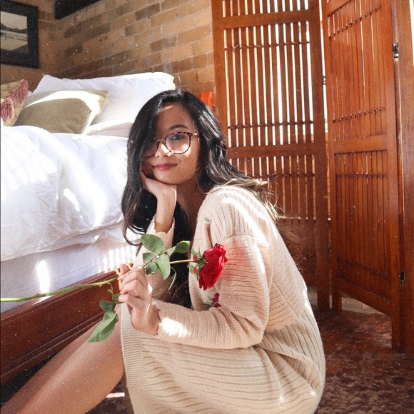 Meet your Posher, Adrienne